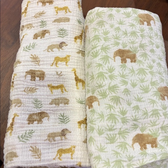 Aden + Anais Set/2 Blankets 100% Cotton Safari Animal /Elephants Muslin Wraps - Picture 2 of 9